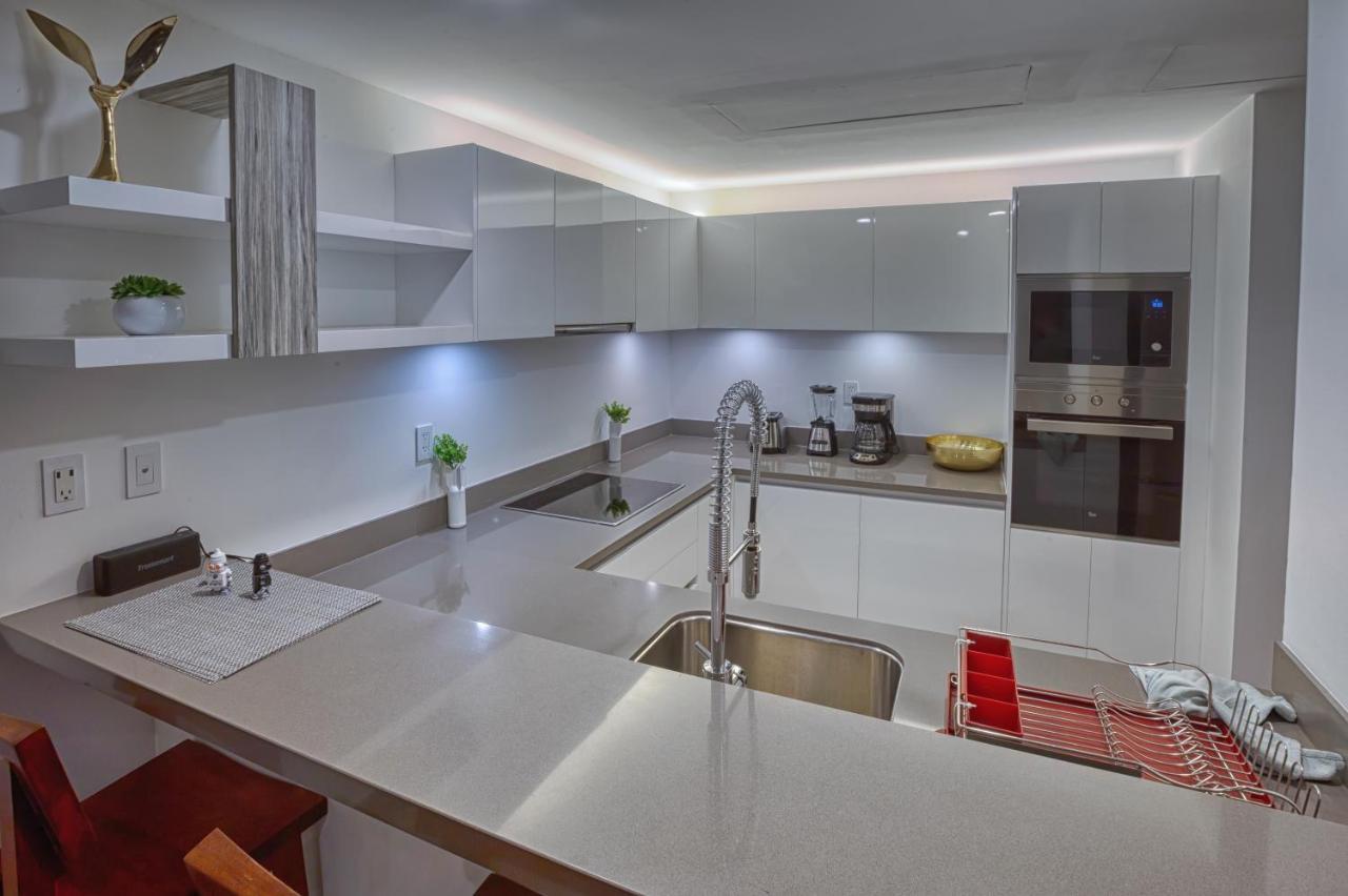 Astonishing Condo With Balcony In A Private Complex With Pool And Gym プレヤデルカーメン エクステリア 写真