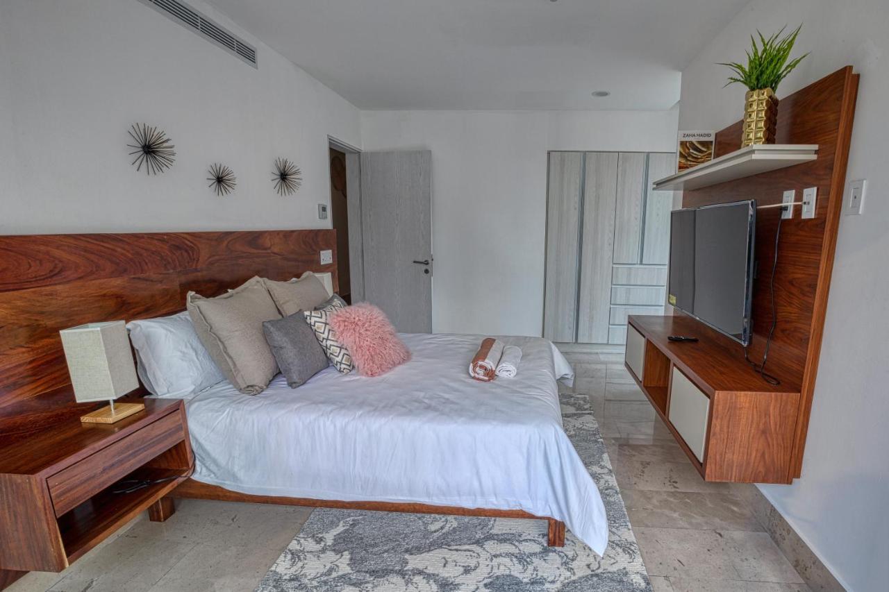 Astonishing Condo With Balcony In A Private Complex With Pool And Gym プレヤデルカーメン エクステリア 写真